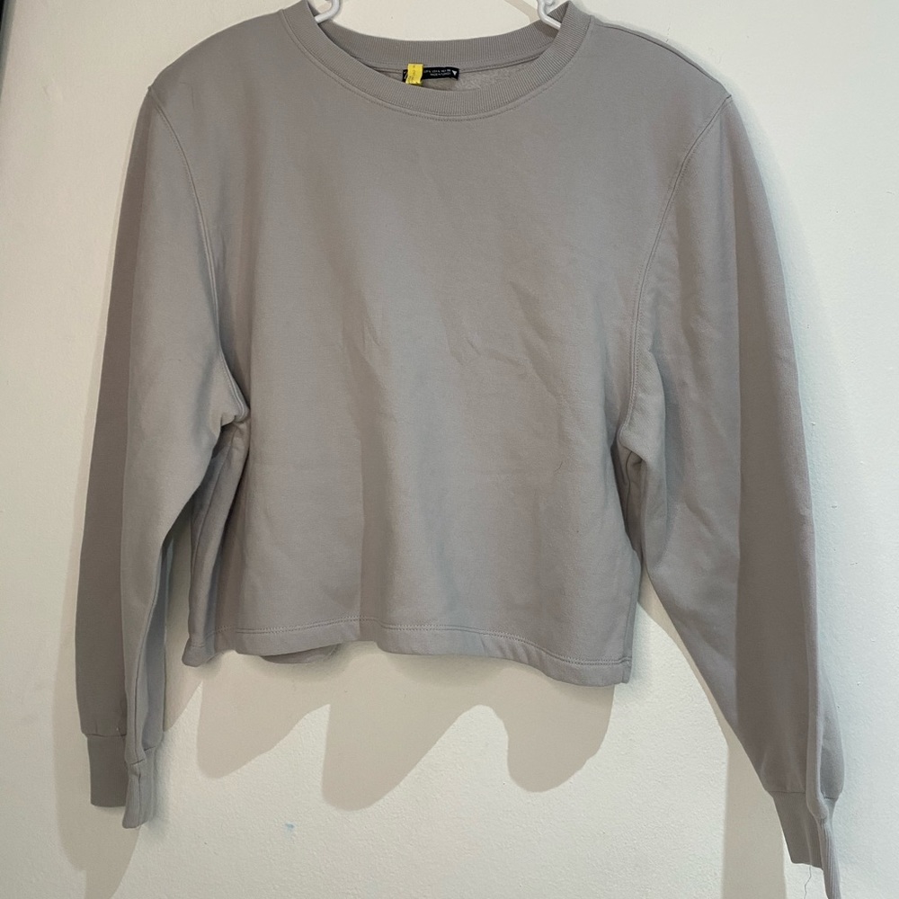 Gray long sleeve